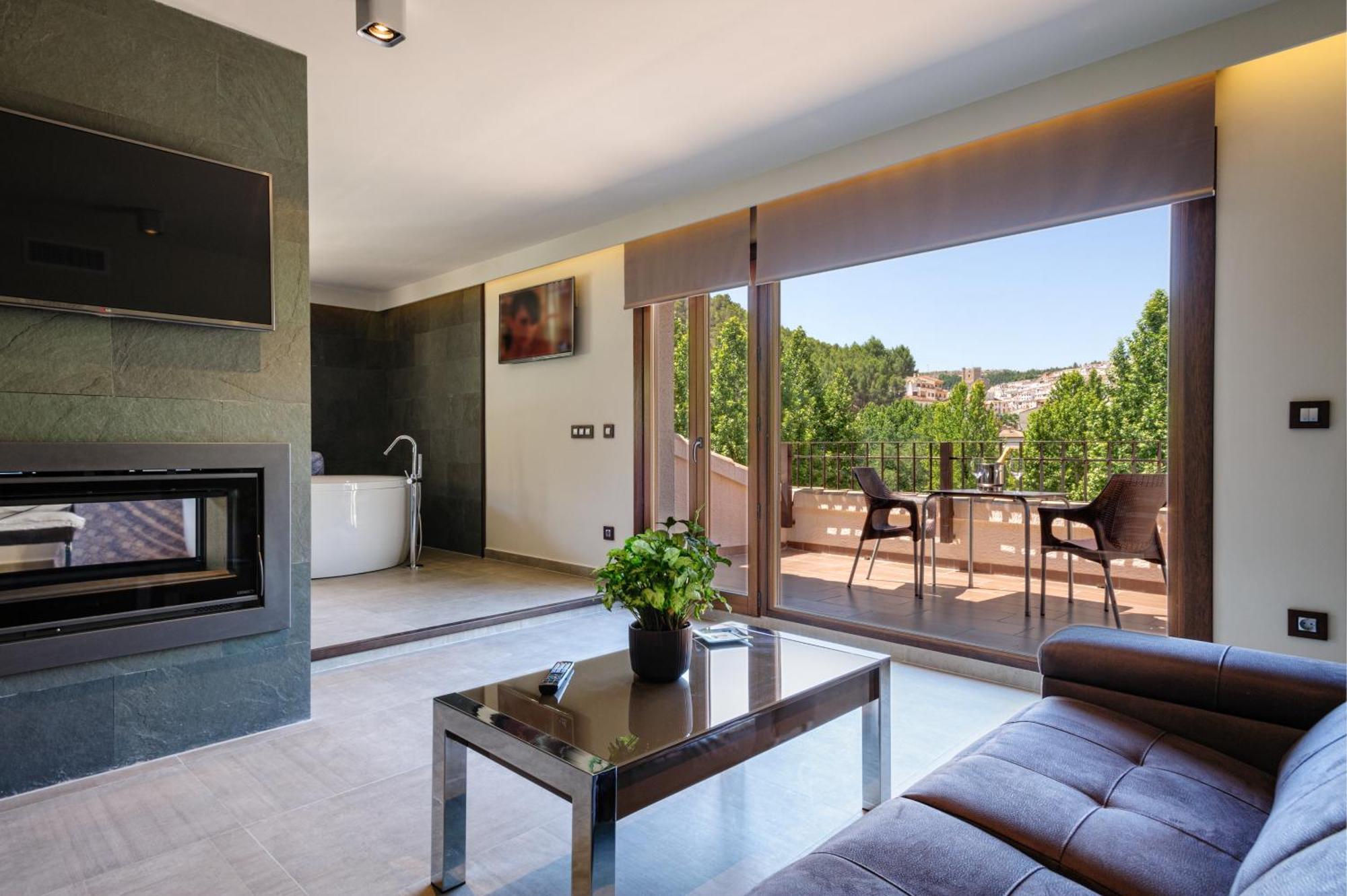 Suites Finca Los Olivos Alcala del Jucar Chambre photo
